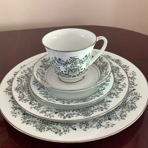 Noritake Place Setting